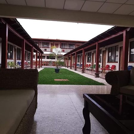 Hotel La Siesta Liberia Luaran gambar