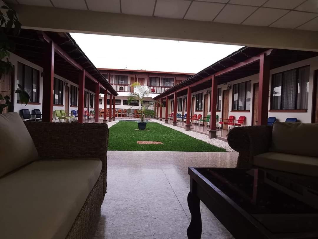 Hotel La Siesta Liberia Luaran gambar